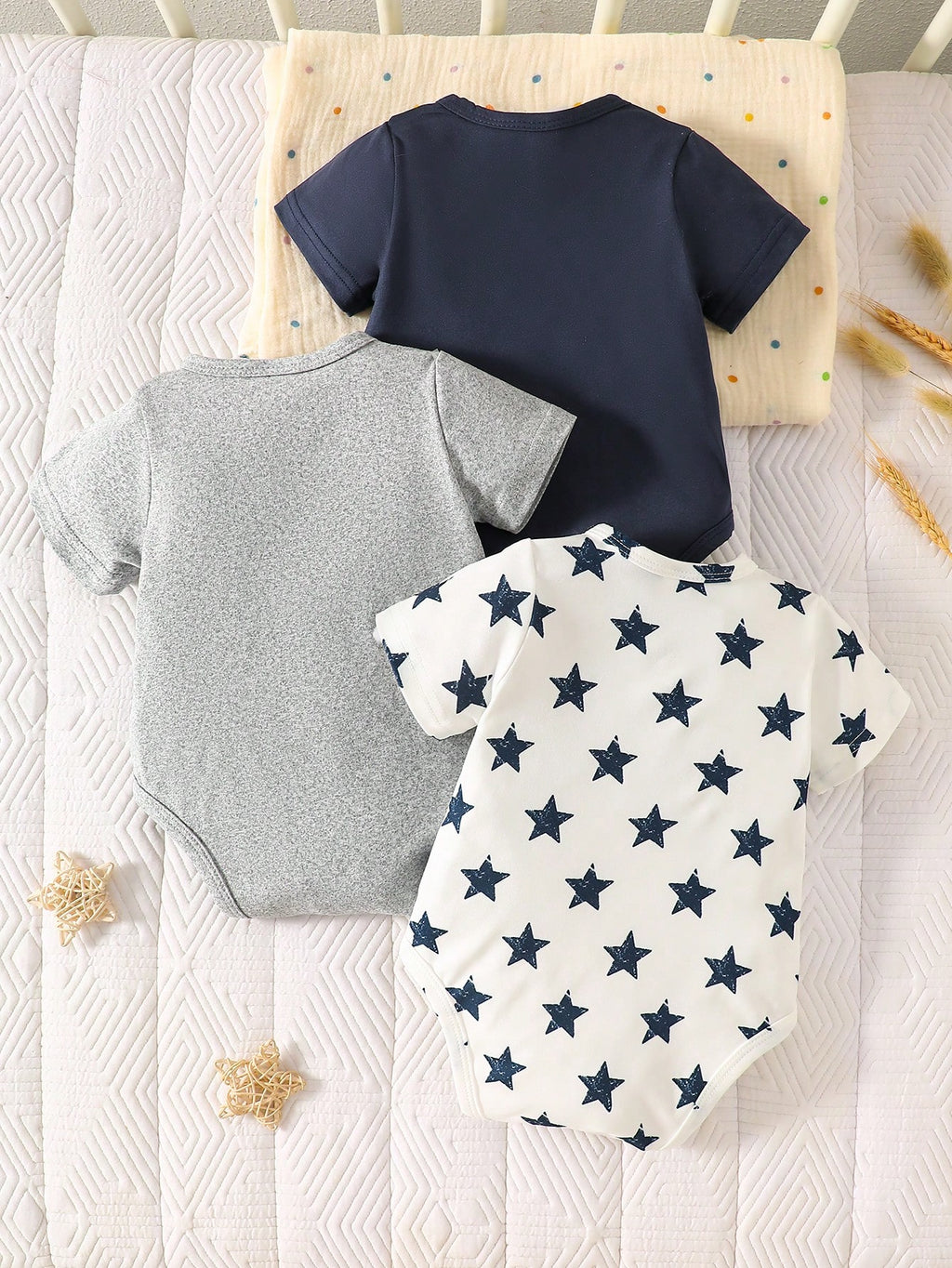 Baby Boy Short Sleeve Round Neck Bodysuit Set of 3 Soft Breathable Star & Bear Print
