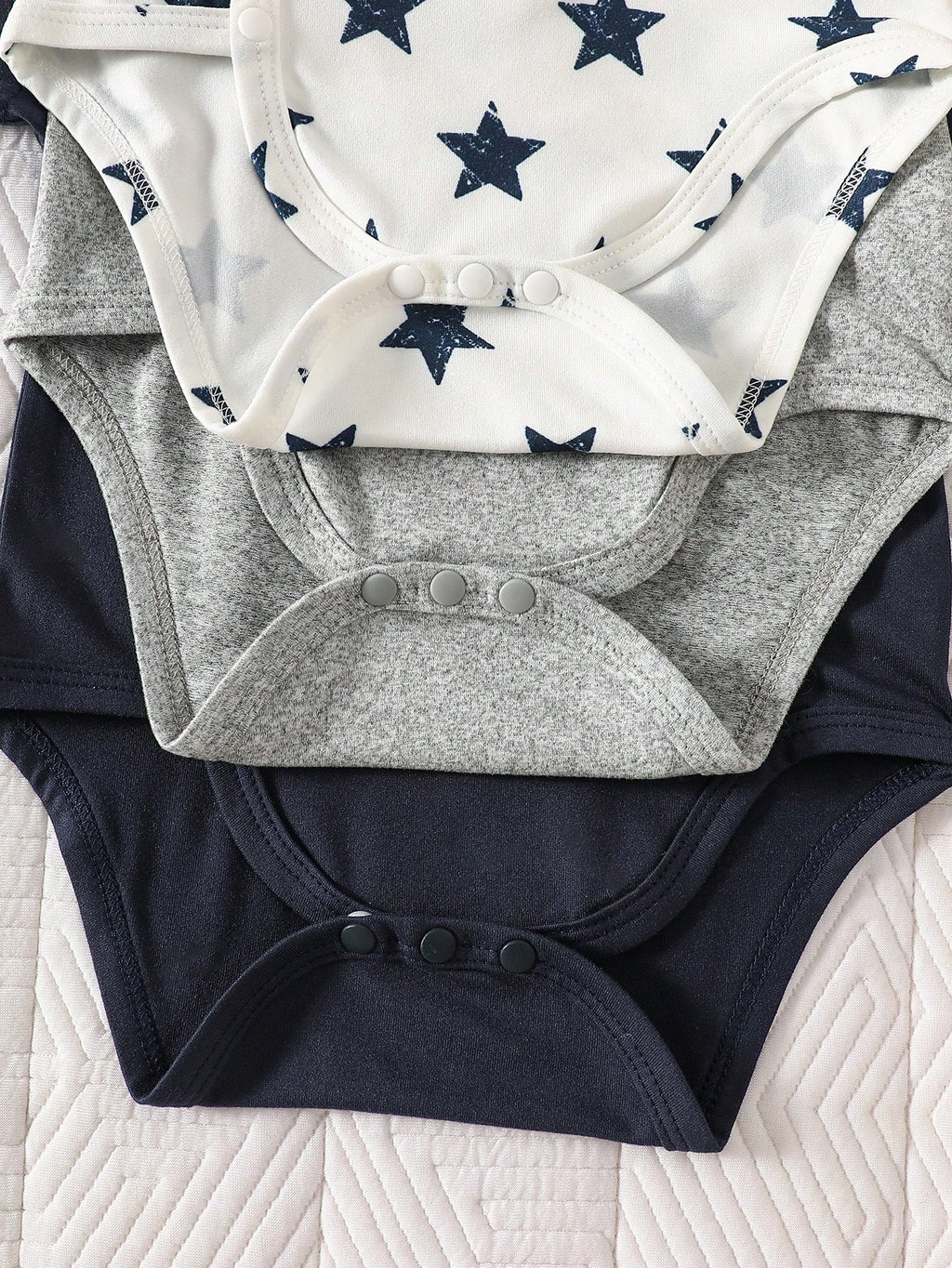 Baby Boy Short Sleeve Round Neck Bodysuit Set of 3 Soft Breathable Star & Bear Print